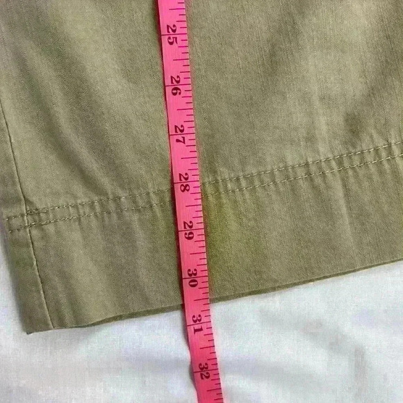 Eddie Bauer Womens Size 6 Tan Khaki Capri Wide Leg Pants Embroidered Accents - Picture 6 of 16